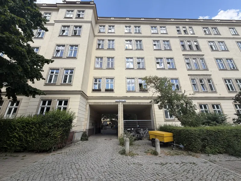 2-Zimmer-Wohnung in Friedrichshain — photo 1